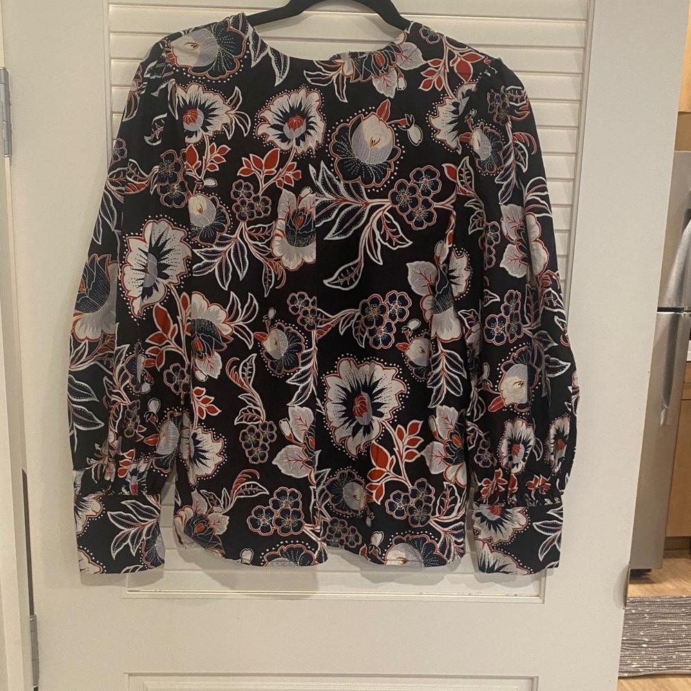 Who What Wear black Floral Blouse,  buttons down the back of garment